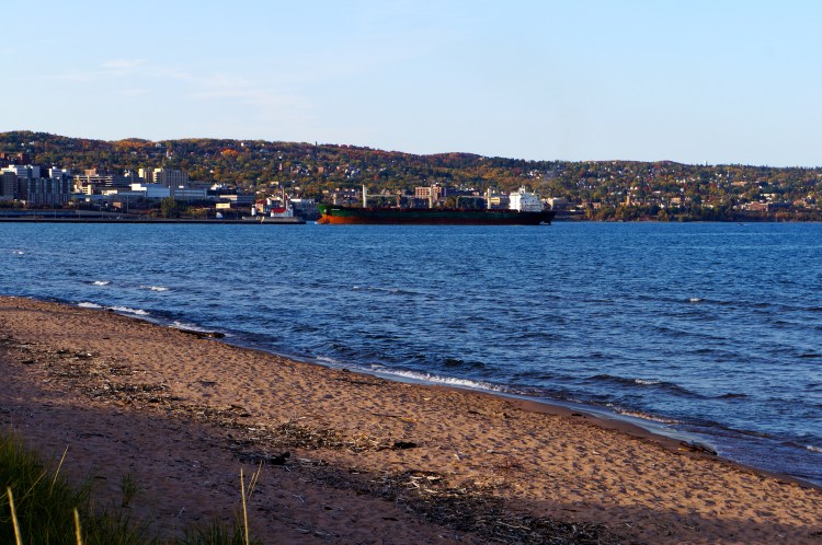 "Cinnamon" entering the Canal