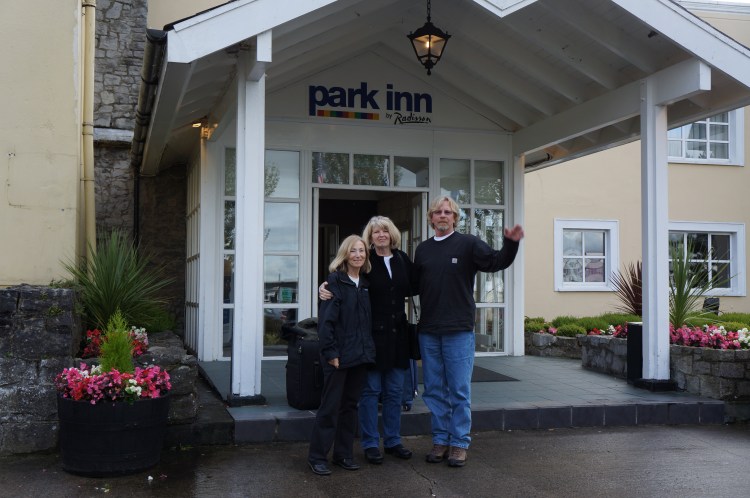 bye,  Bruce & Roberta