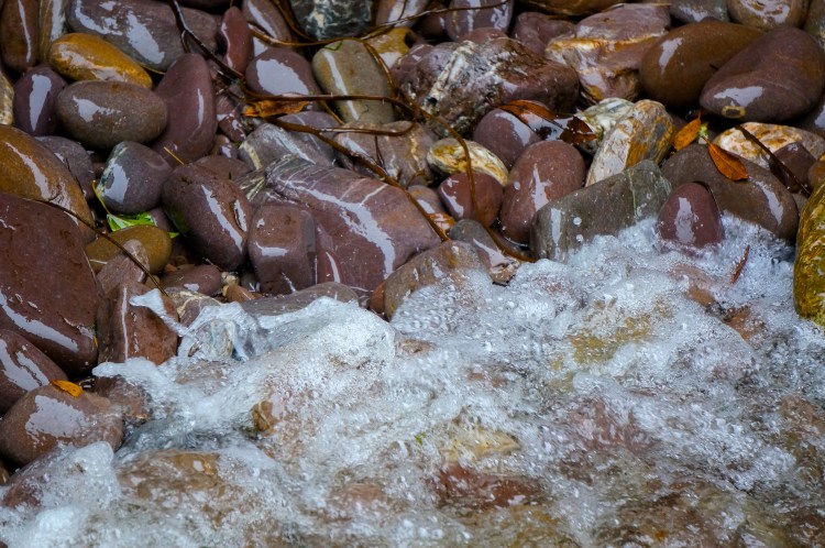 water and rocks in conversation